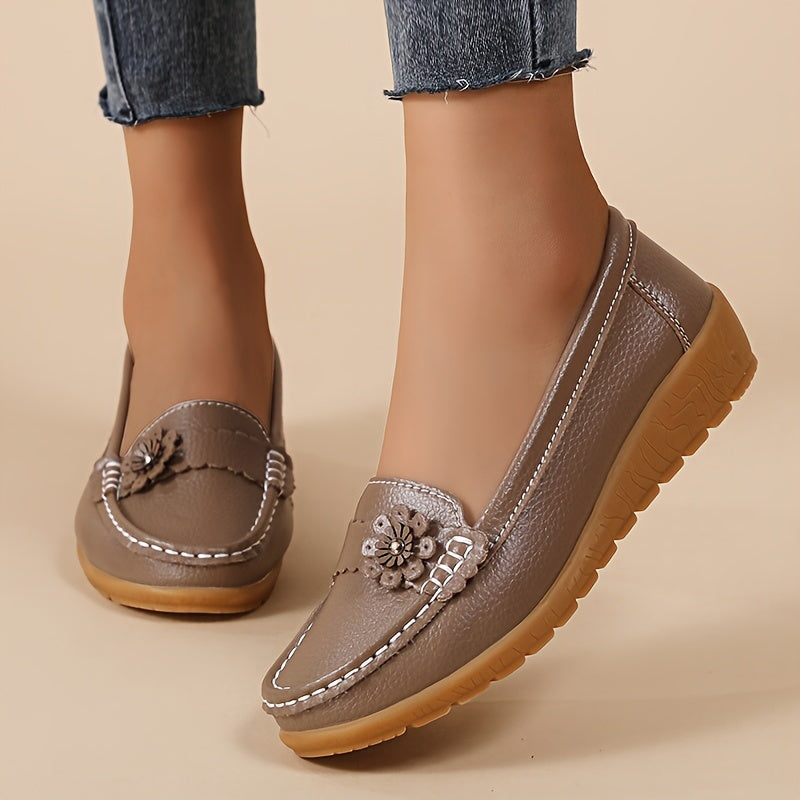 Lightweight Women's Floral Flat Loafers - Casual Slip-On Shoes