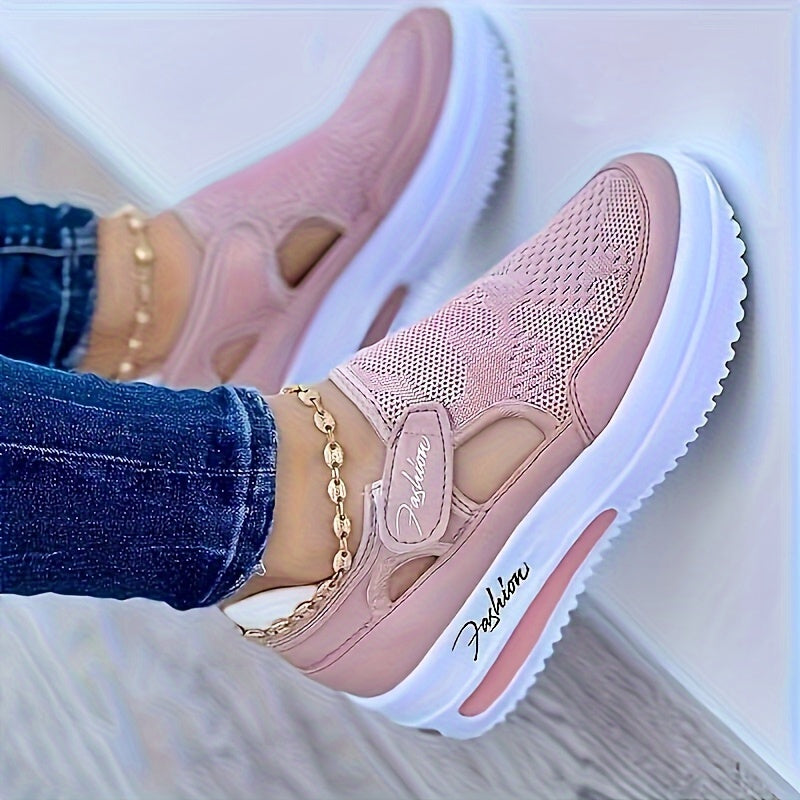 Women's Breathable Knit Low Top Sneakers - Comfortable Plus Size