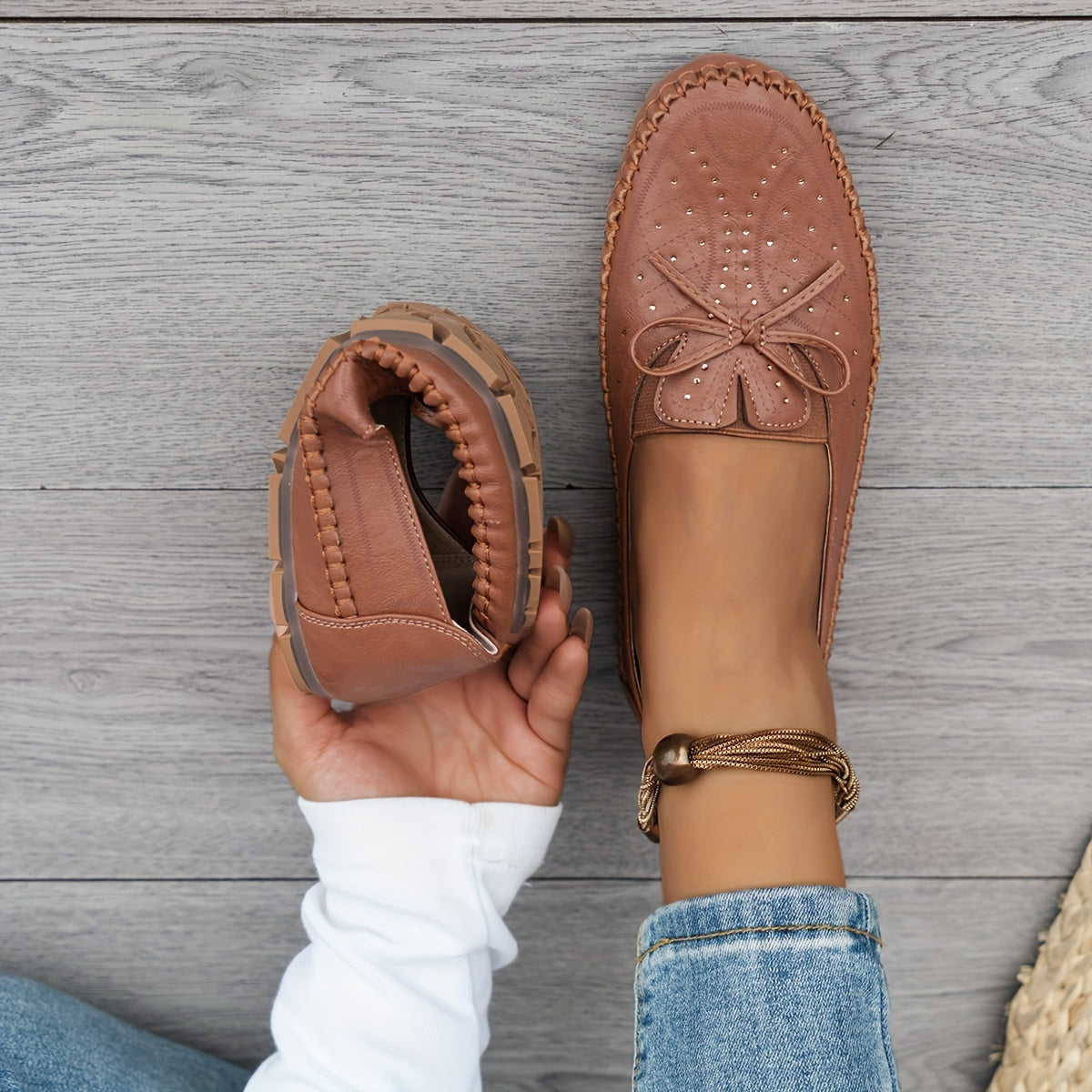 Women's Plus Size Lightweight Slip-On Loafers with Bow - Comfortable Casual Shoes