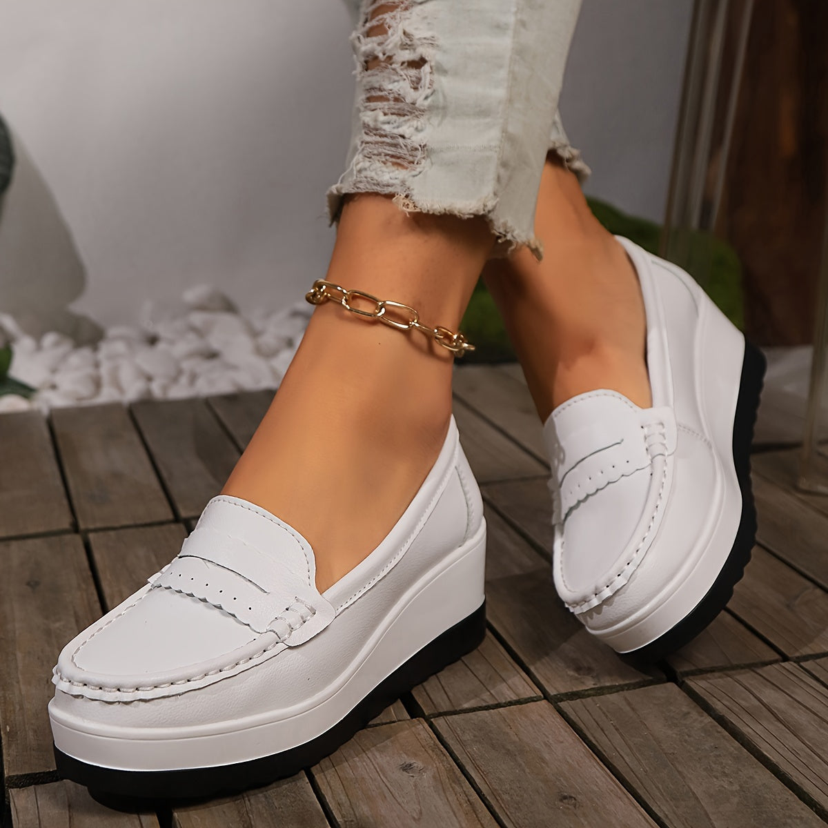Elegant Women's Wedge Loafers