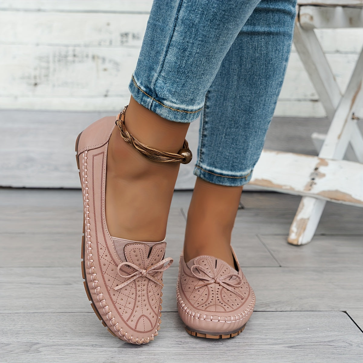 Women's Plus Size Lightweight Slip-On Loafers with Bow - Comfortable Casual Shoes