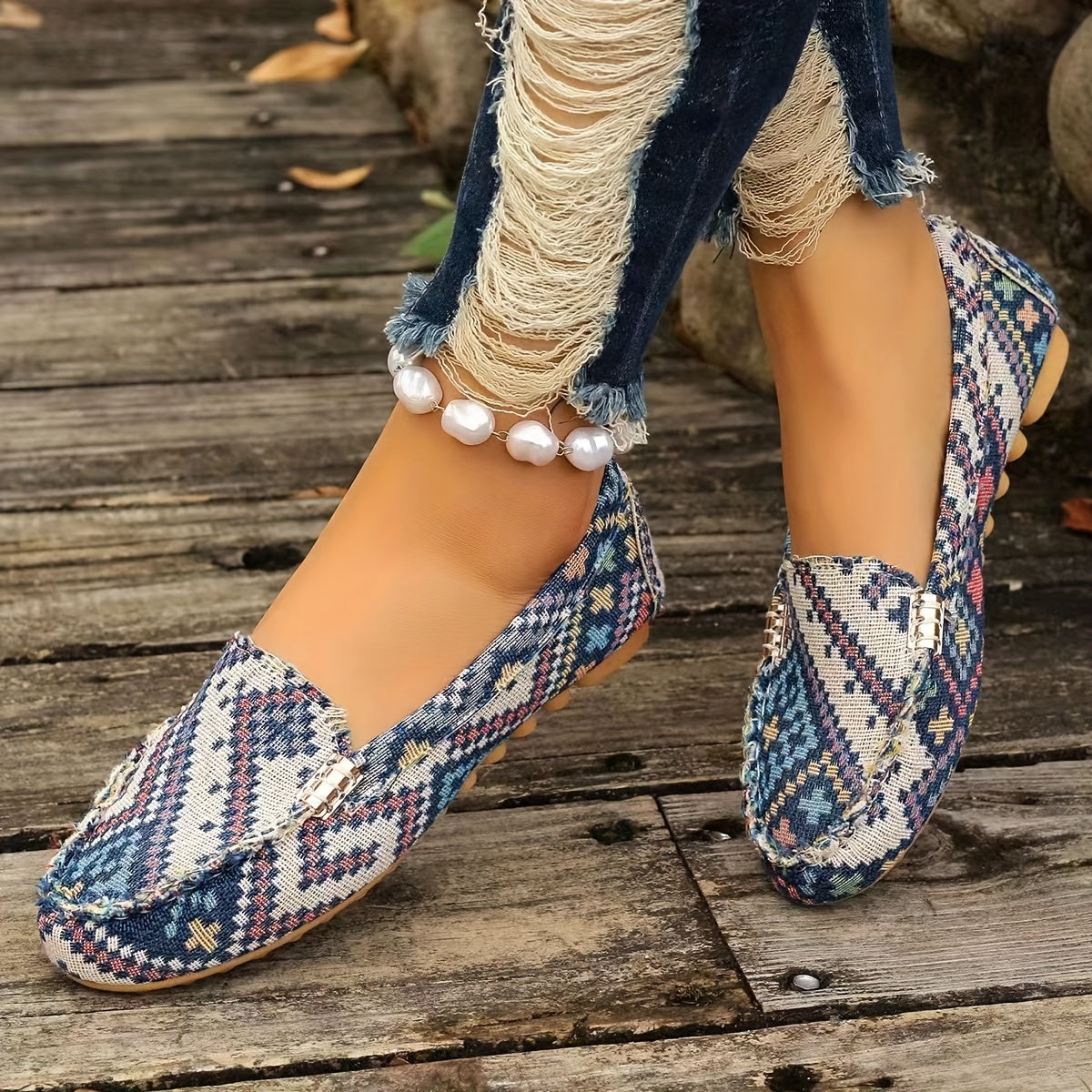 Women's Printed Flat Loafers - Casual Slip-On Closed Toe Shoes