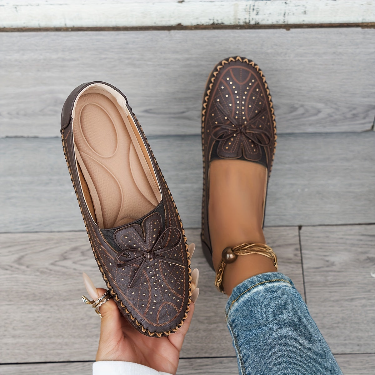 Women's Plus Size Lightweight Slip-On Loafers with Bow - Comfortable Casual Shoes