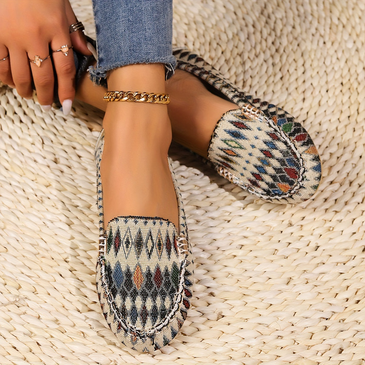 Women's Printed Flat Loafers - Casual Slip-On Closed Toe Shoes