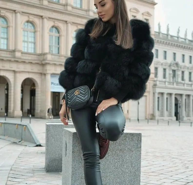 Outdoor look with warm faux fur coat